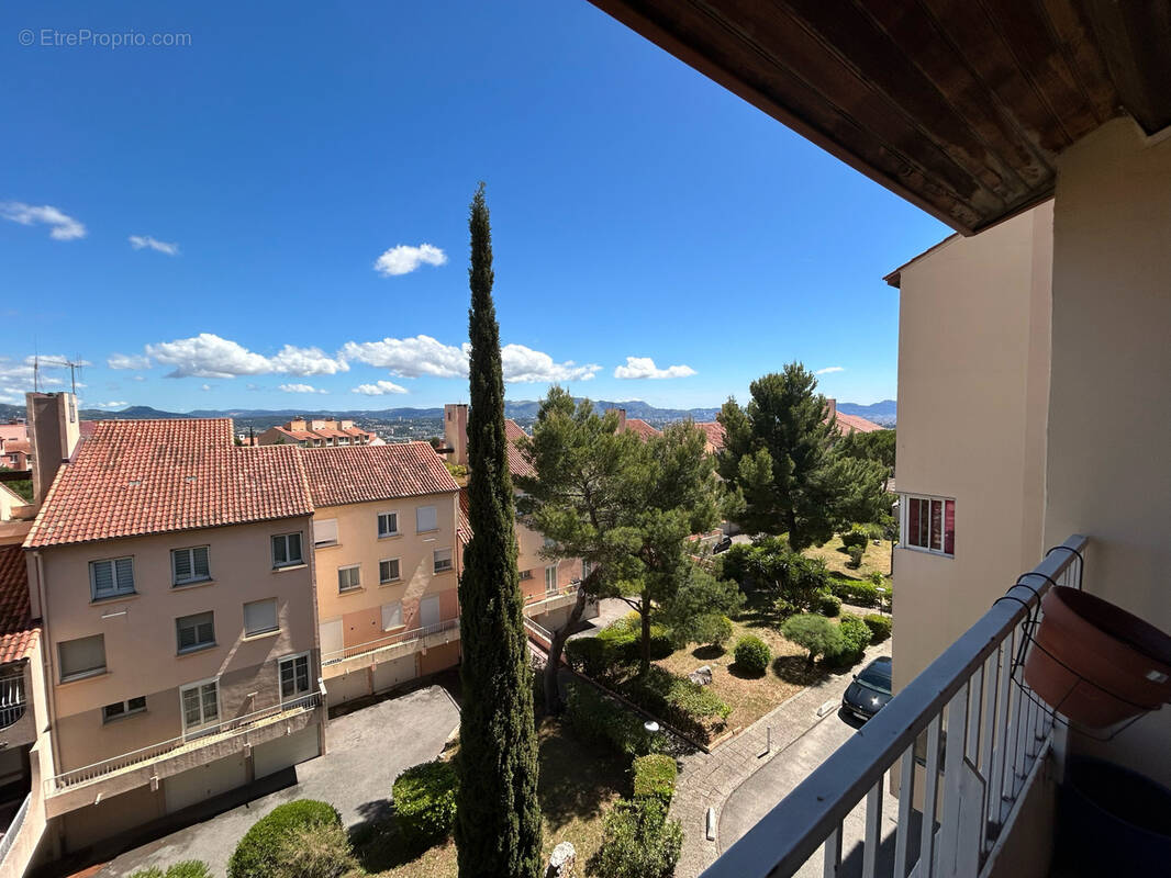 Appartement à MARSEILLE-14E