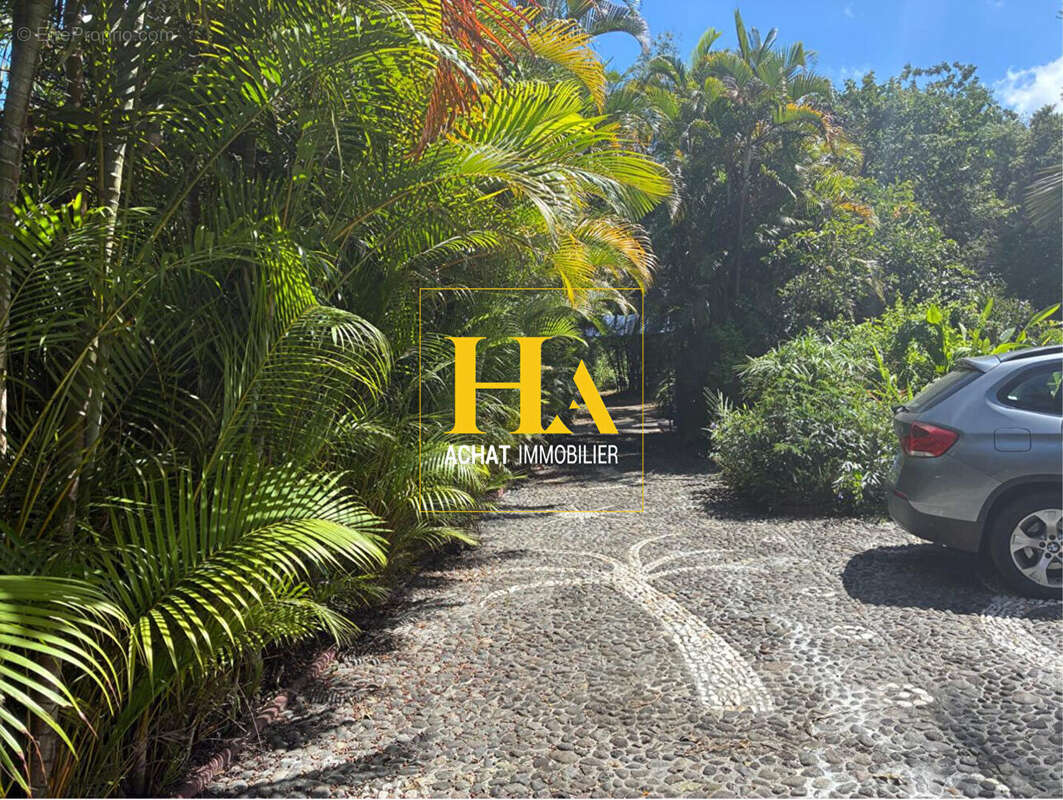 Maison à SAINT-PIERRE