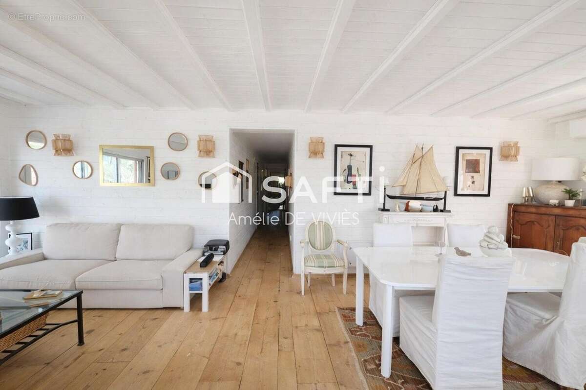 Maison 174 m² à Ares  - photo 6