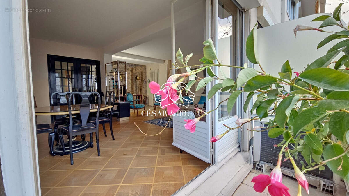 Appartement à LYON-6E