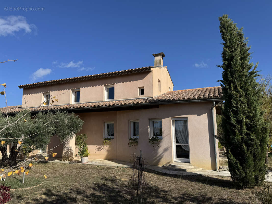 Maison à SAINT-BAUZILLE-DE-LA-SYLVE