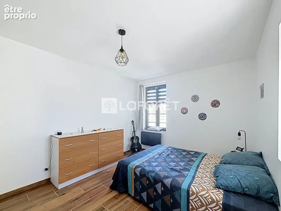 Appartement à BYANS-SUR-DOUBS