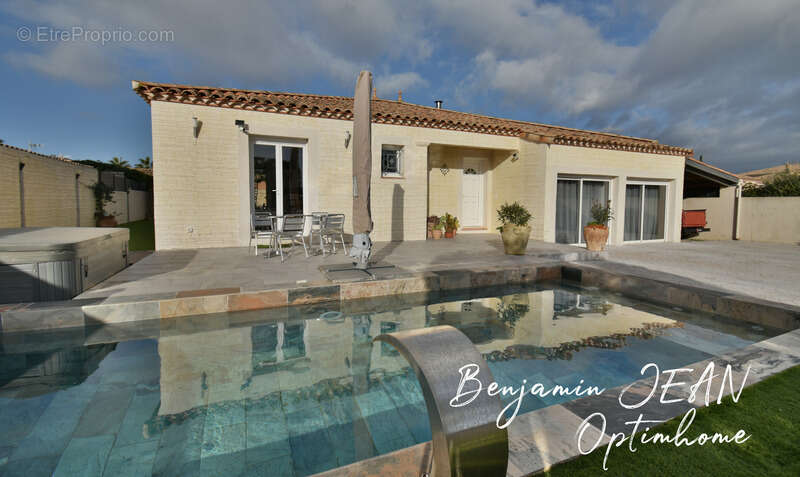 Maison à SAUVIAN