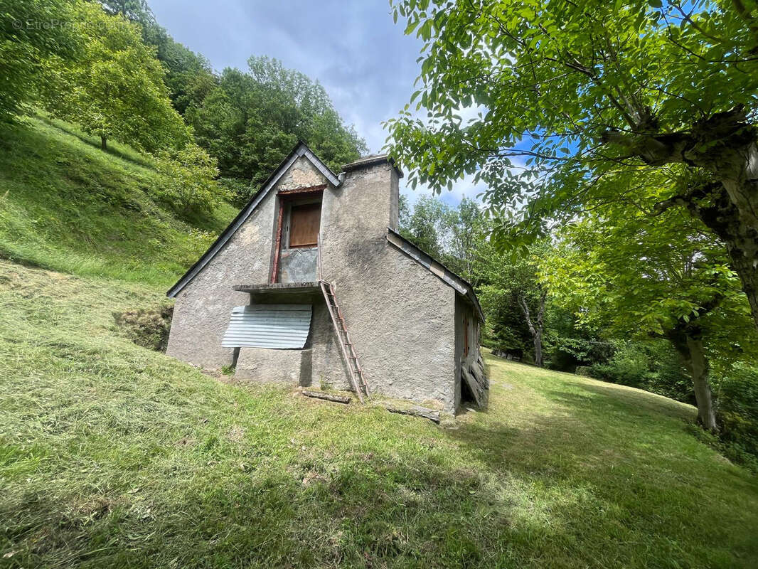 Maison à SAZOS