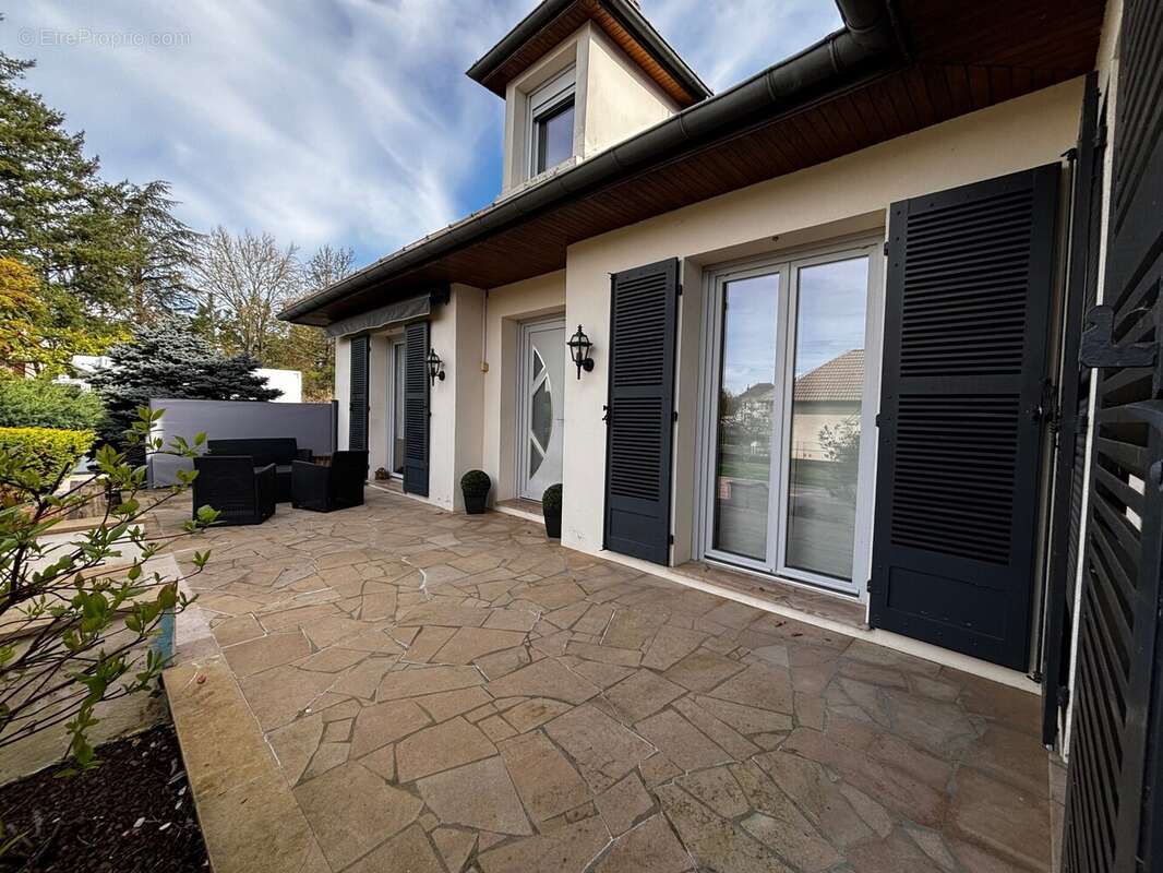 Maison à SAINT-GERMAIN-DU-PLAIN