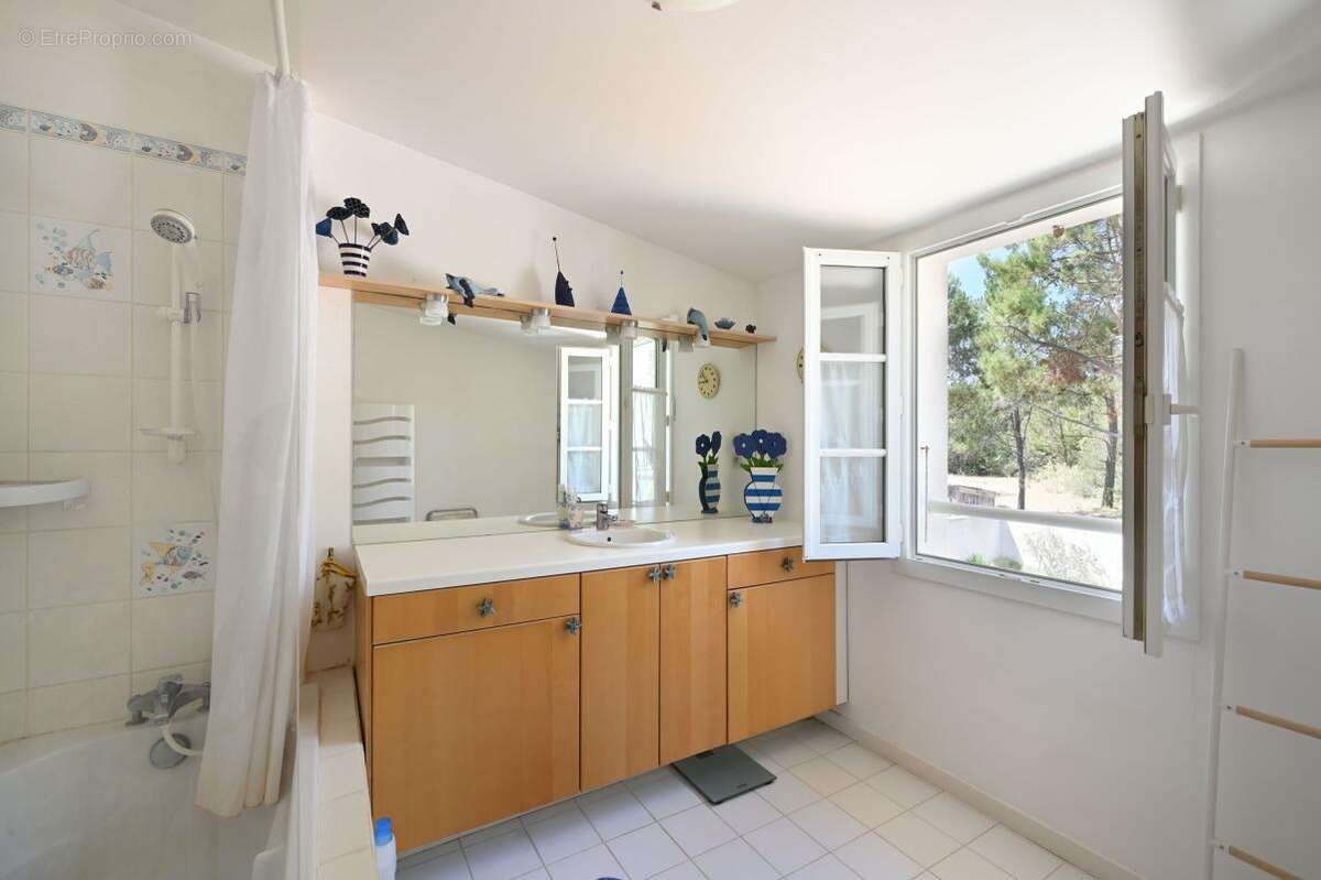 Maison accès forêt proche plage À Vendre - photo 14
