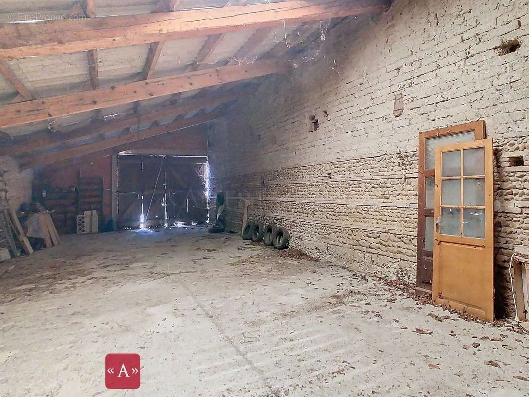 Maison à MONTASTRUC-LA-CONSEILLERE