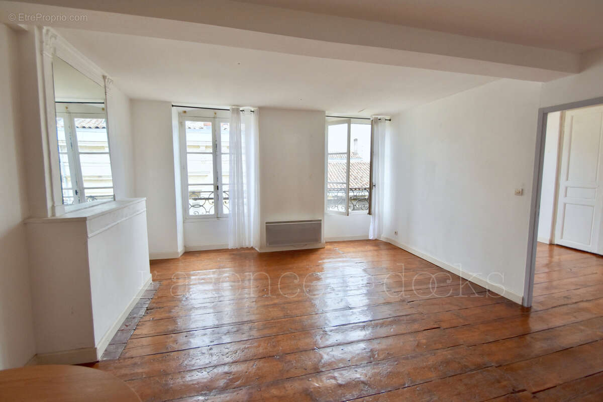 Appartement à BORDEAUX