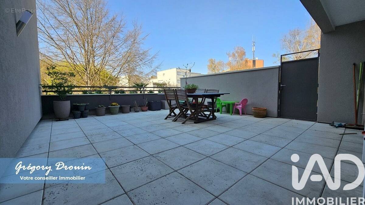 Photo 1 - Appartement à VAUX-LE-PENIL