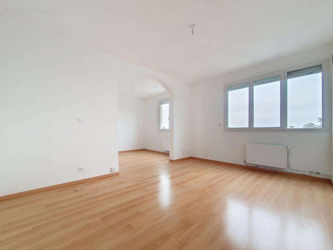 Appartement à CORBAS