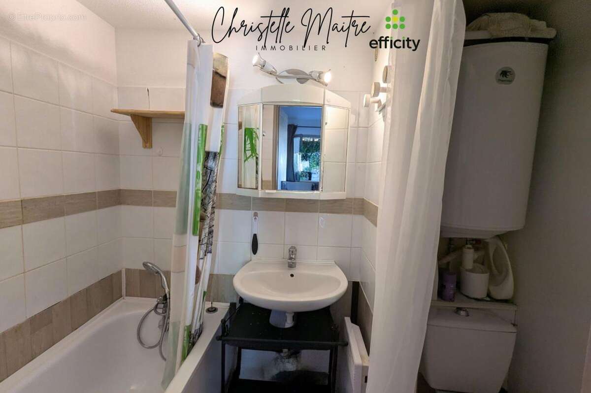 Maison 31 m² à Mouries  - photo 13