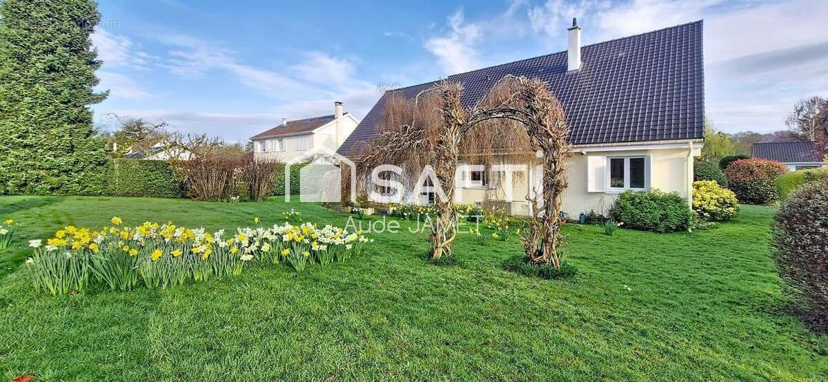 Photo 2 - Maison à BUC