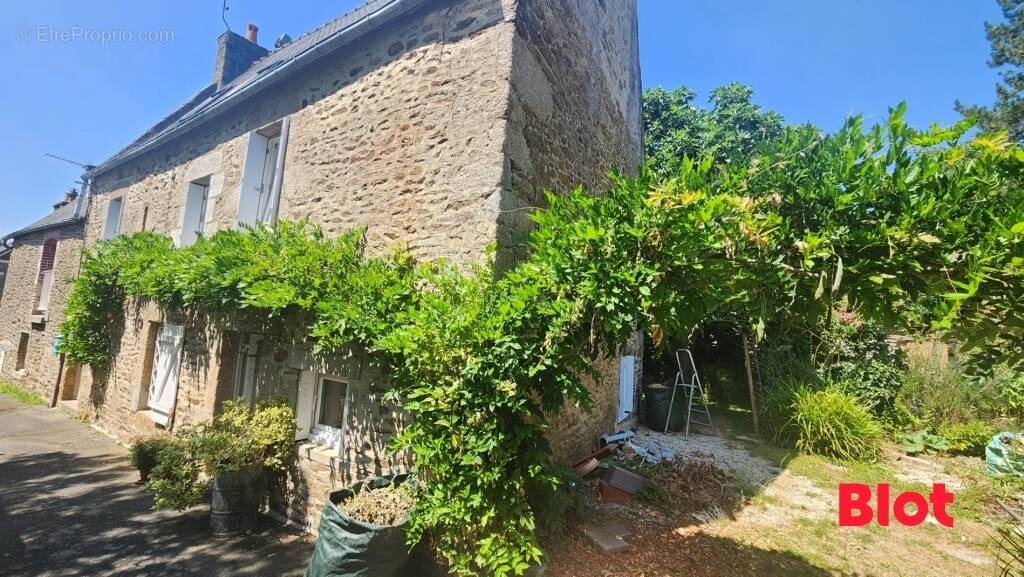 Maison à DINAN