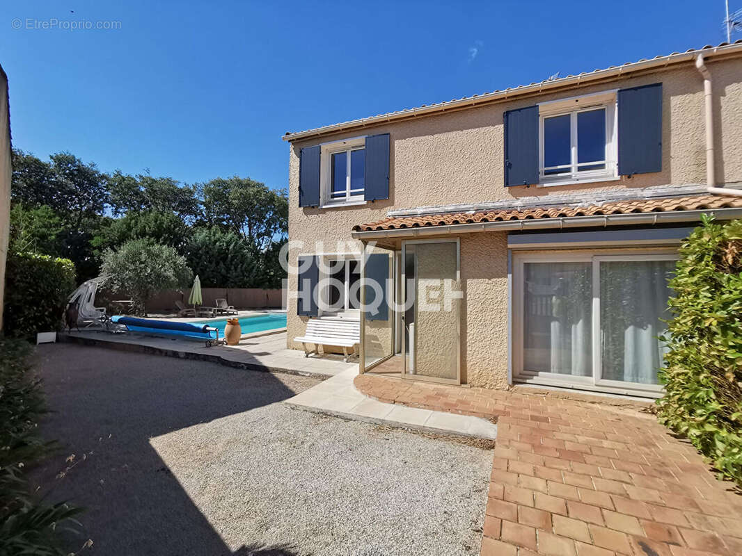 Maison à SORGUES