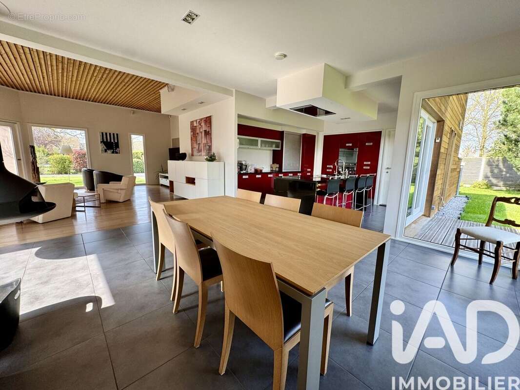 Photo 2 - Maison à LA BASSEE