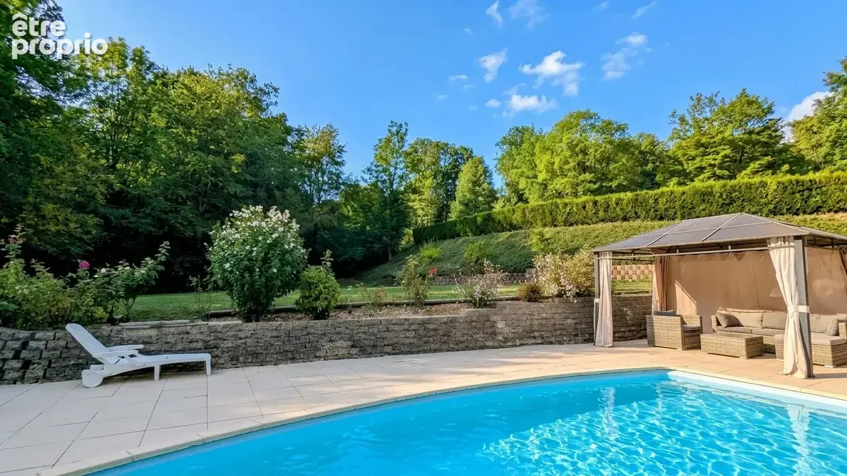 Annecy / argonay   maison avec piscine chauffée   parc paysagé de 3 460 m2 - photo 6