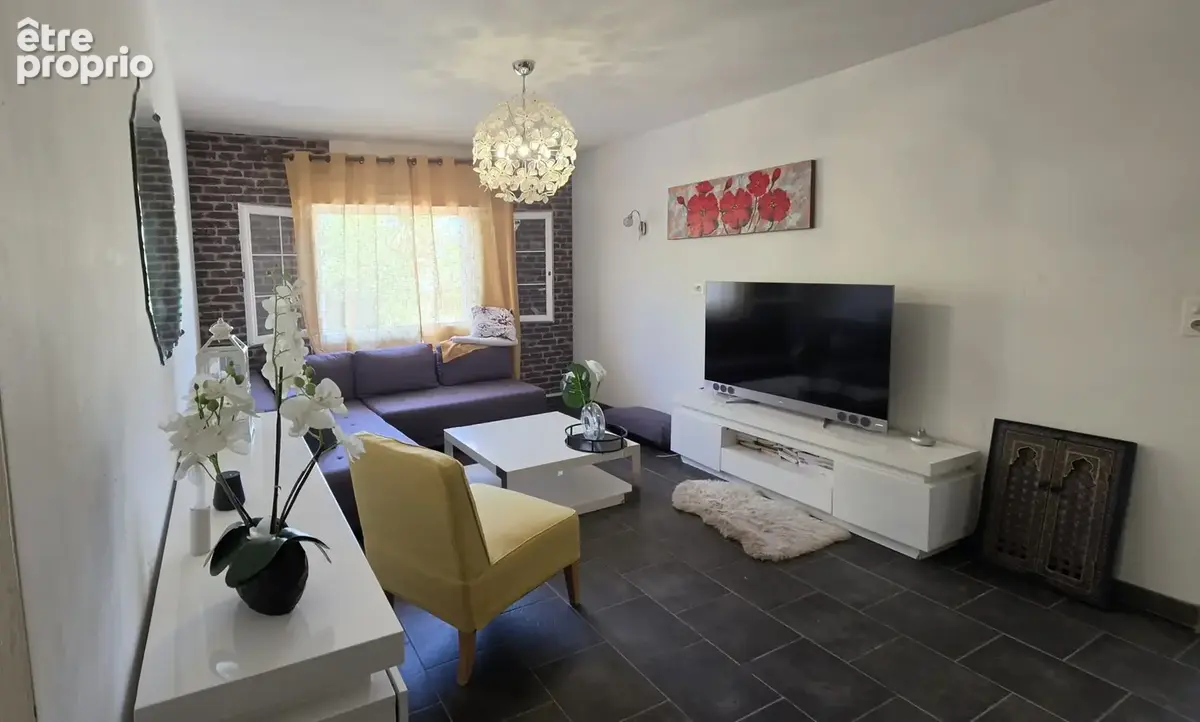 Maison 215 m2 sur terrain de 807 m2 avec piscine au sel - photo 9