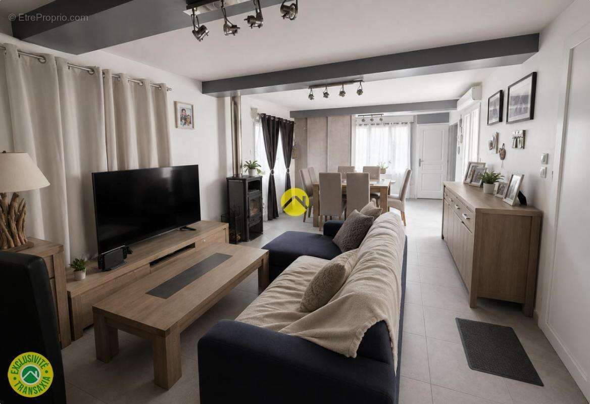 Ensemble immobilier - photo 3