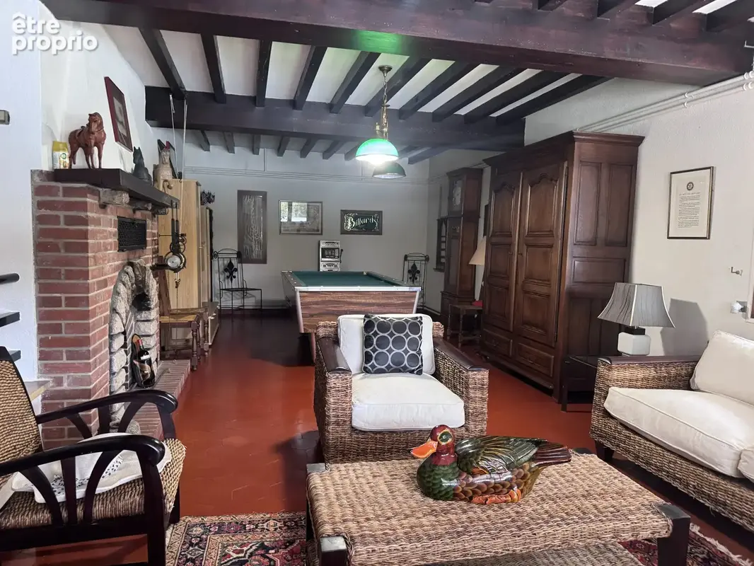 Maison contemporaine avec piscine dans un écrin de verdure - photo 15