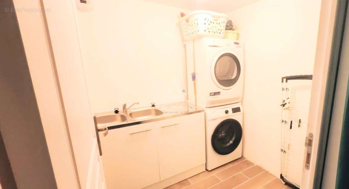 Maison à LES HERBIERS