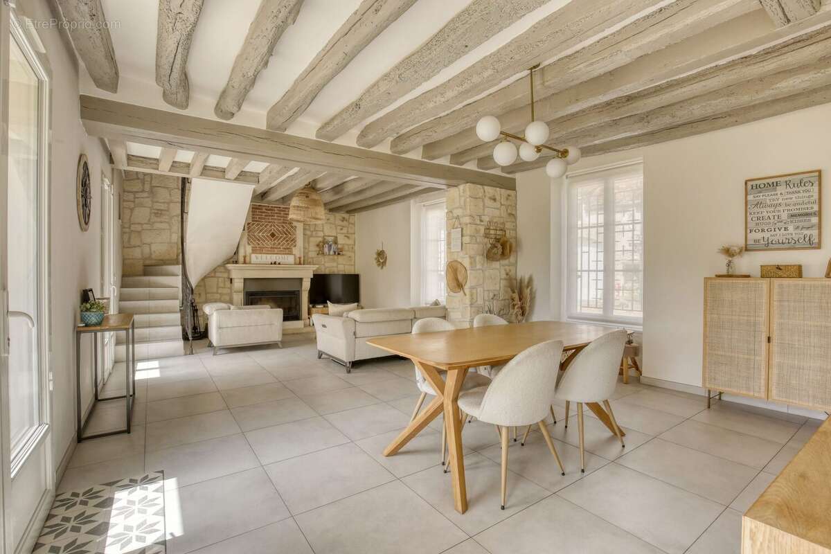 Maison à VIGNY