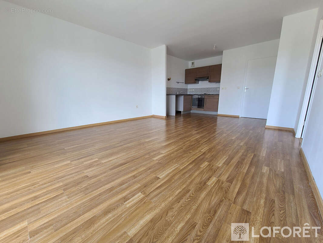 Appartement Gujan Mestras 3 pièce(s) 66 m2 - photo 2