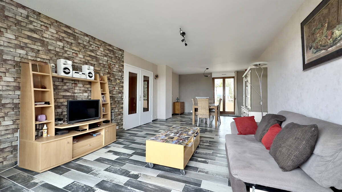 Appartement à LYON-5E