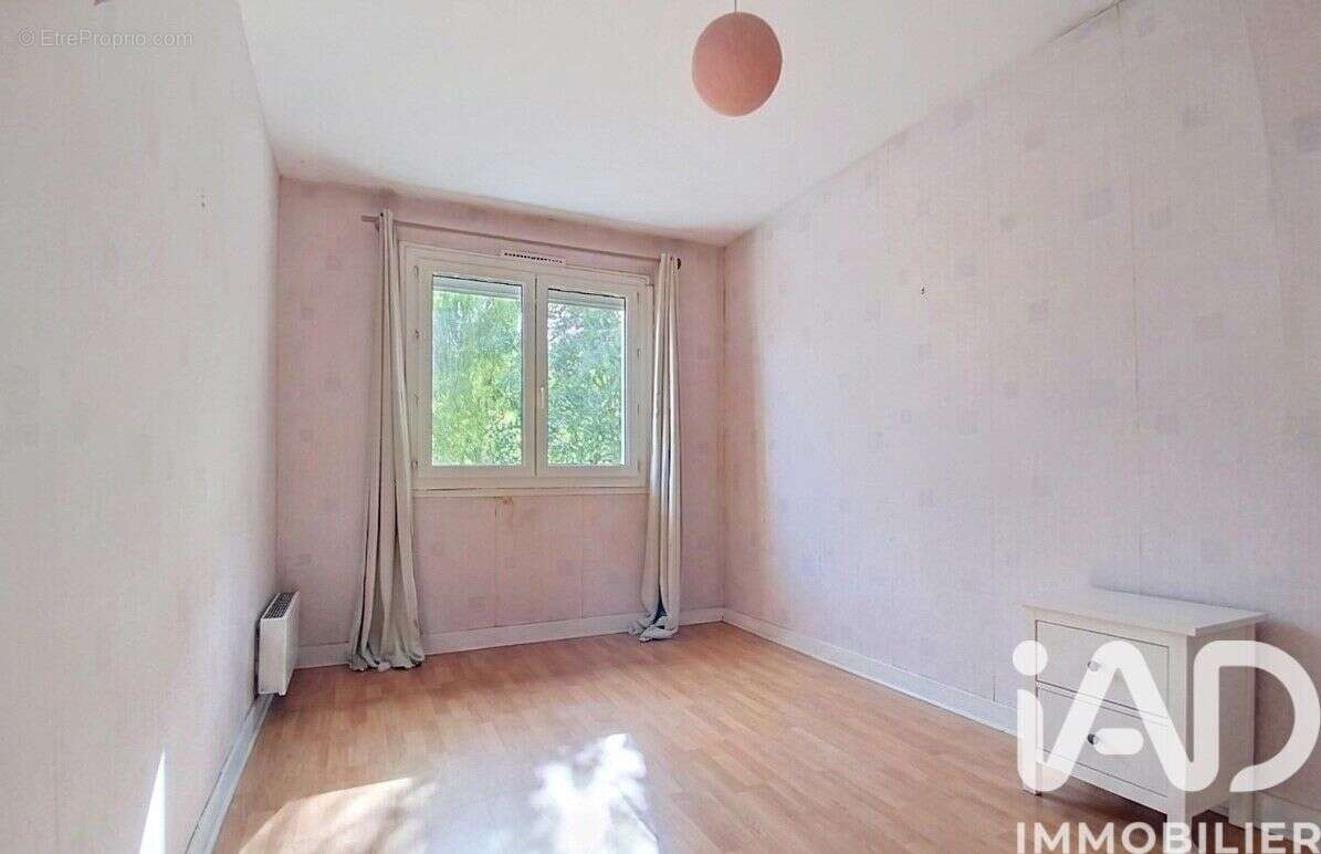 Maison 85 m² à Pleugueneuc  - photo 8