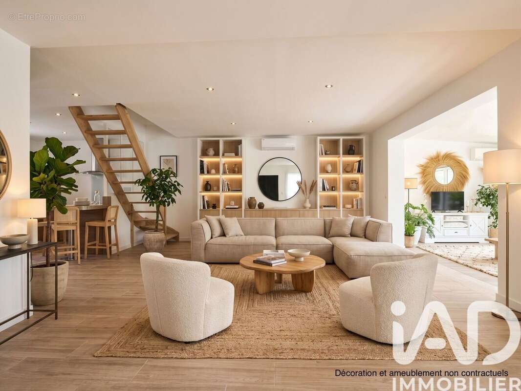 Photo 2 - Maison à LA CRAU
