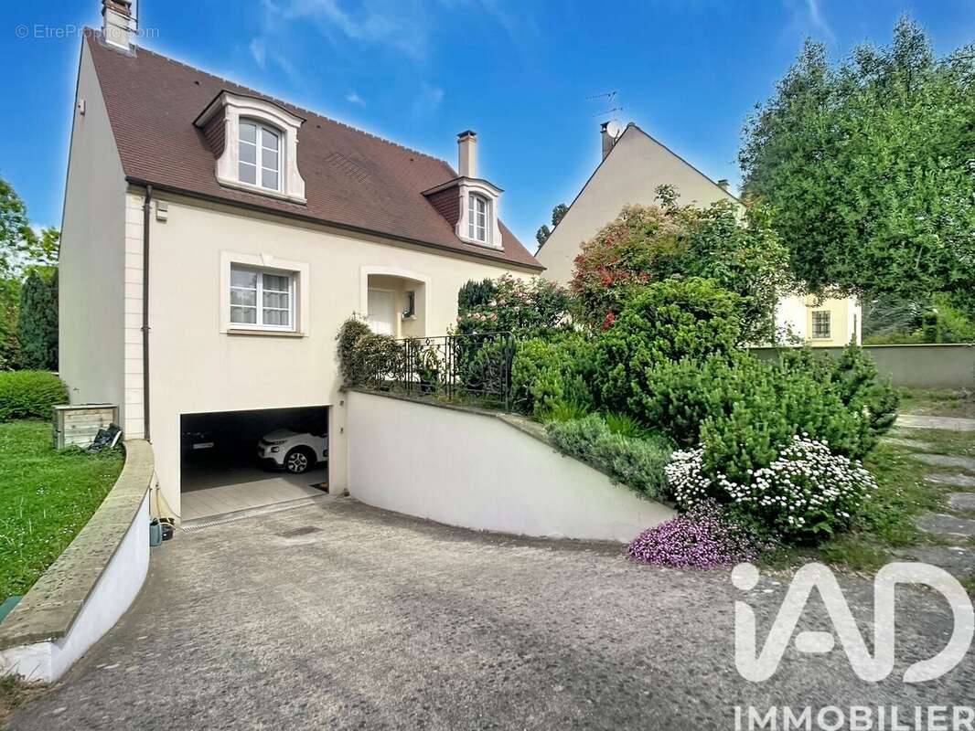 Photo 2 - Maison à BRY-SUR-MARNE