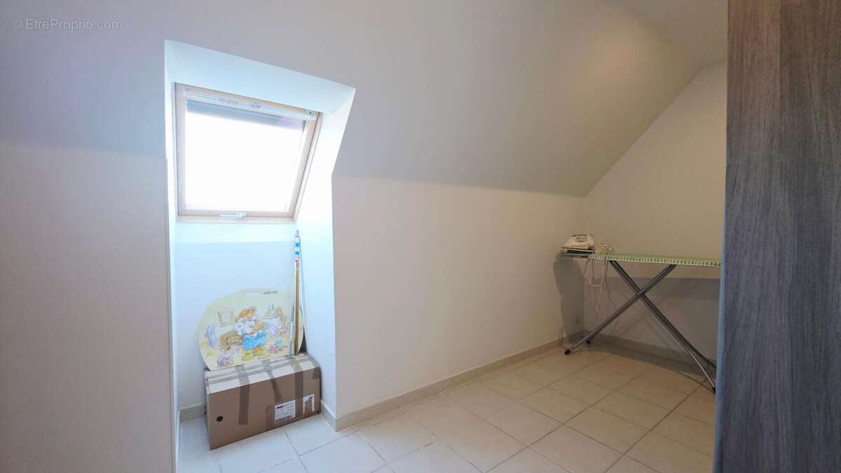 Maison à MEHUN-SUR-YEVRE