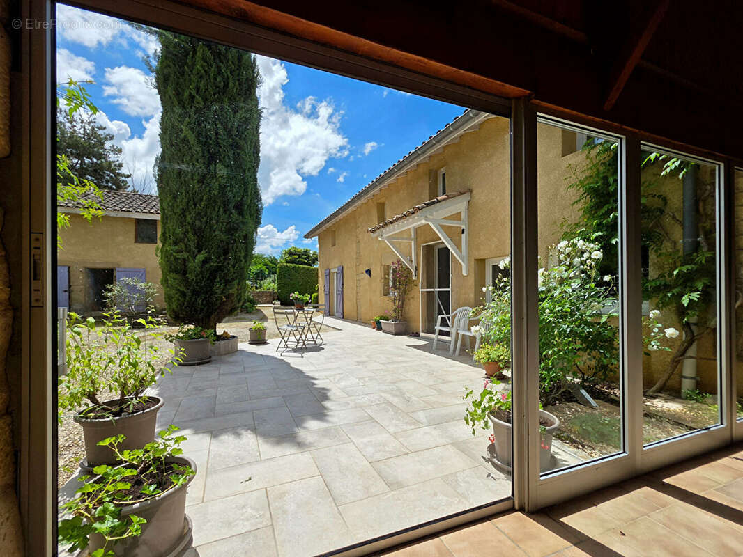 Maison à MARCHES