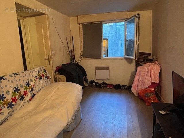 Appartement à NAY