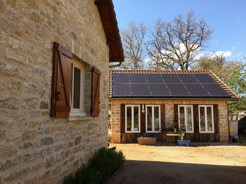 Maison à LIMOGNE-EN-QUERCY