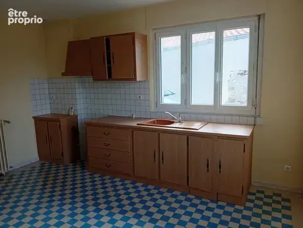 Maison de 111 m2 habitable centre de LA VERRIE - photo 3