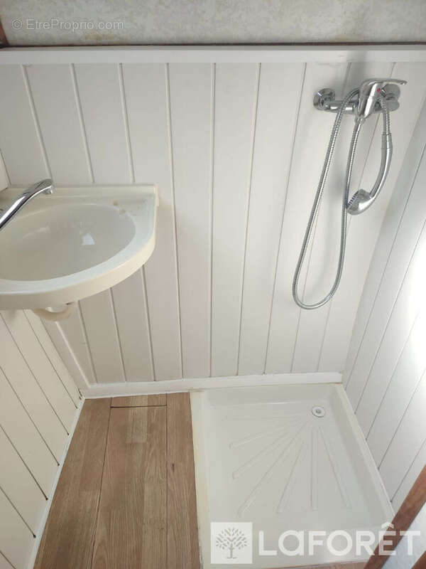 Appartement 20 m² à Beziers  - photo 4
