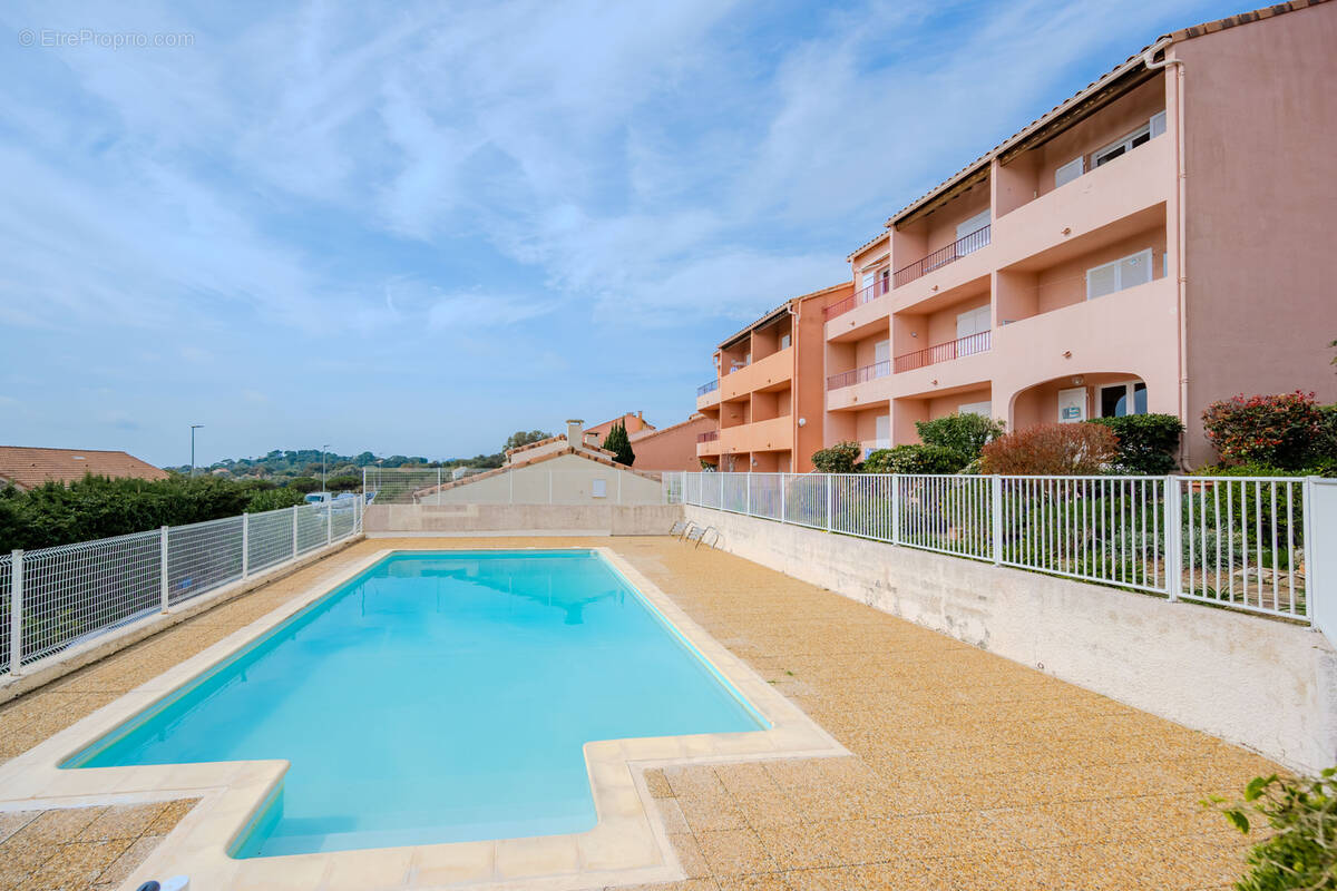 Appartement à HYERES