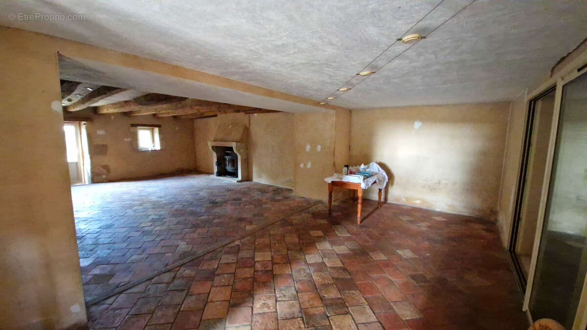 Maison à ARCHIGNY
