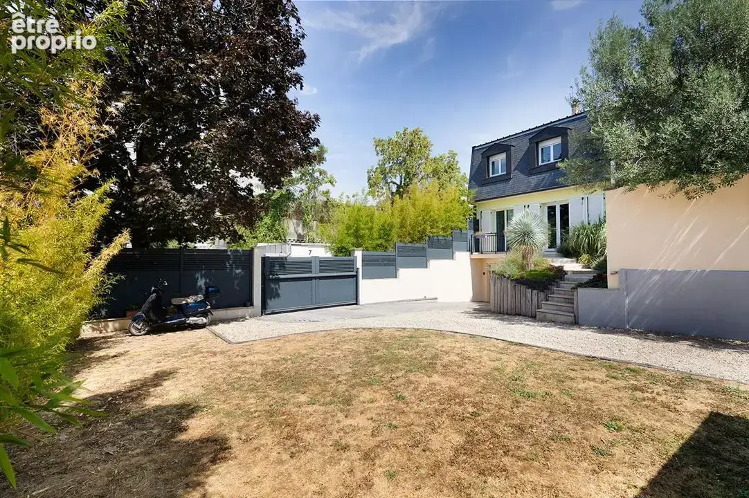 Maison 6 pièces 165 m² à vendre à Le Kremlin-Bicetre (94270) - photo 3