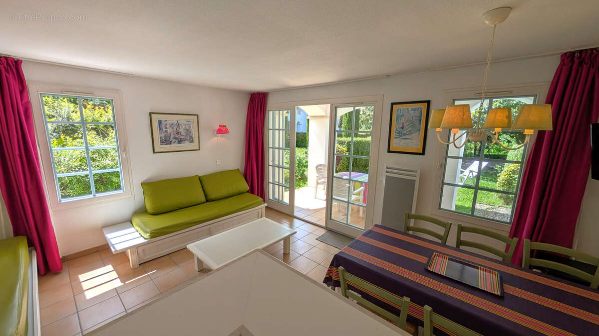 Appartement à URRUGNE