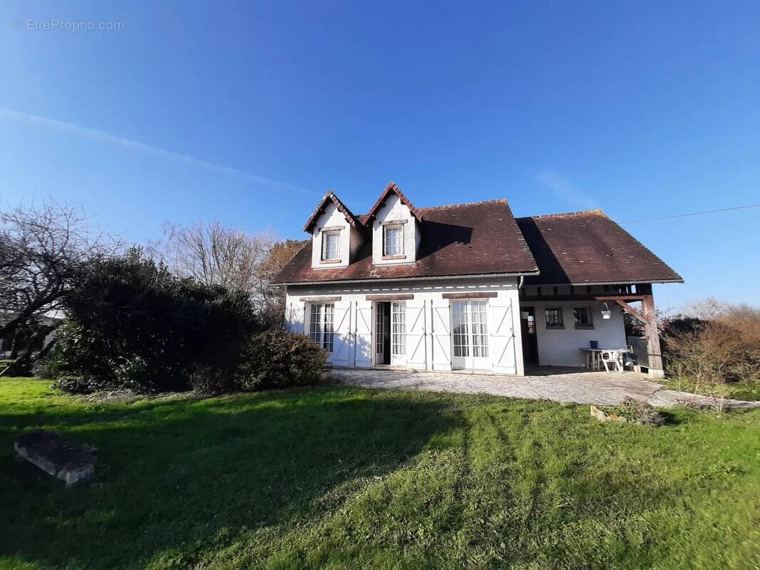 Maison à LINIERS