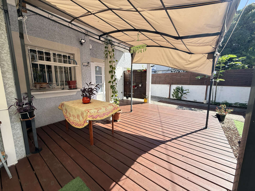 Appartement à LE PORT