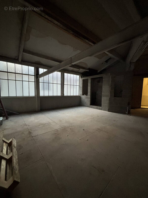 Commerce à SAINT-ETIENNE