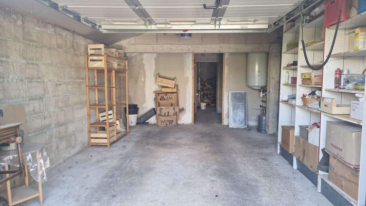 Pavillon avec jardin - 4 pieces - 3 chambres - garage - photo 13