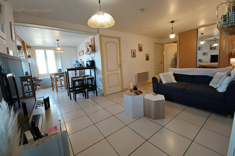 Appartement à MAURS
