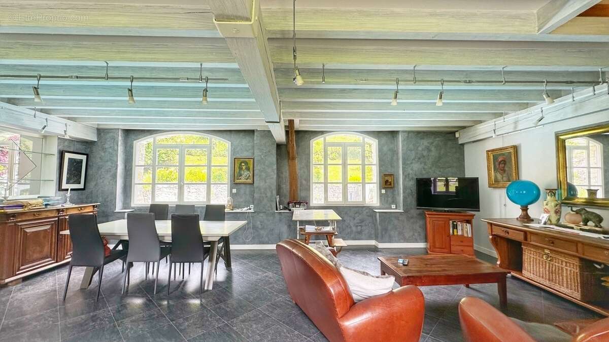 Maison à SAINT-AUPRE