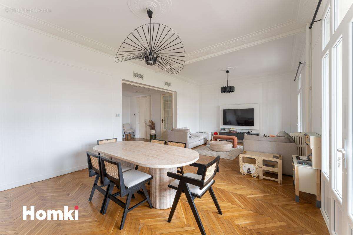 Appartement T3 de 103 m² à Marseille 13008, Avenue du Prado - photo 12