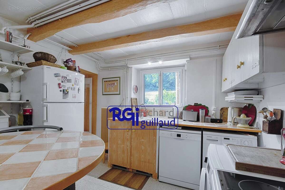 Appartement à LA TOUR-DU-PIN