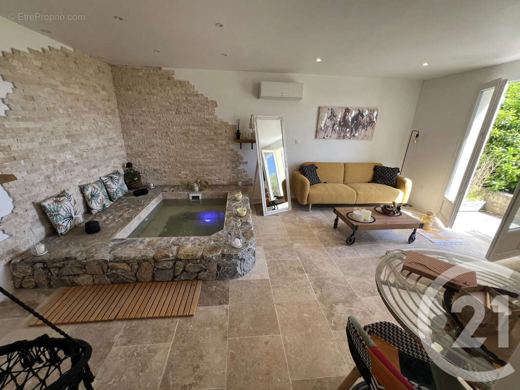 Maison à FURIANI