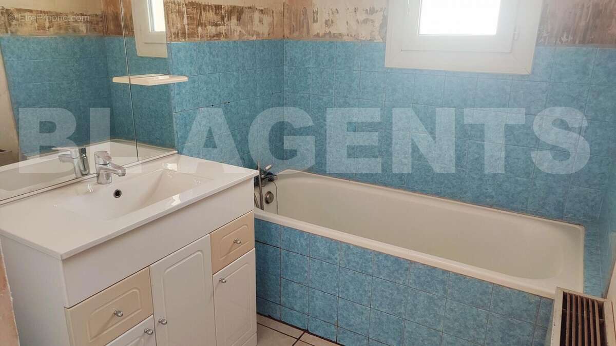 1747733593459 - Maison à AUZITS